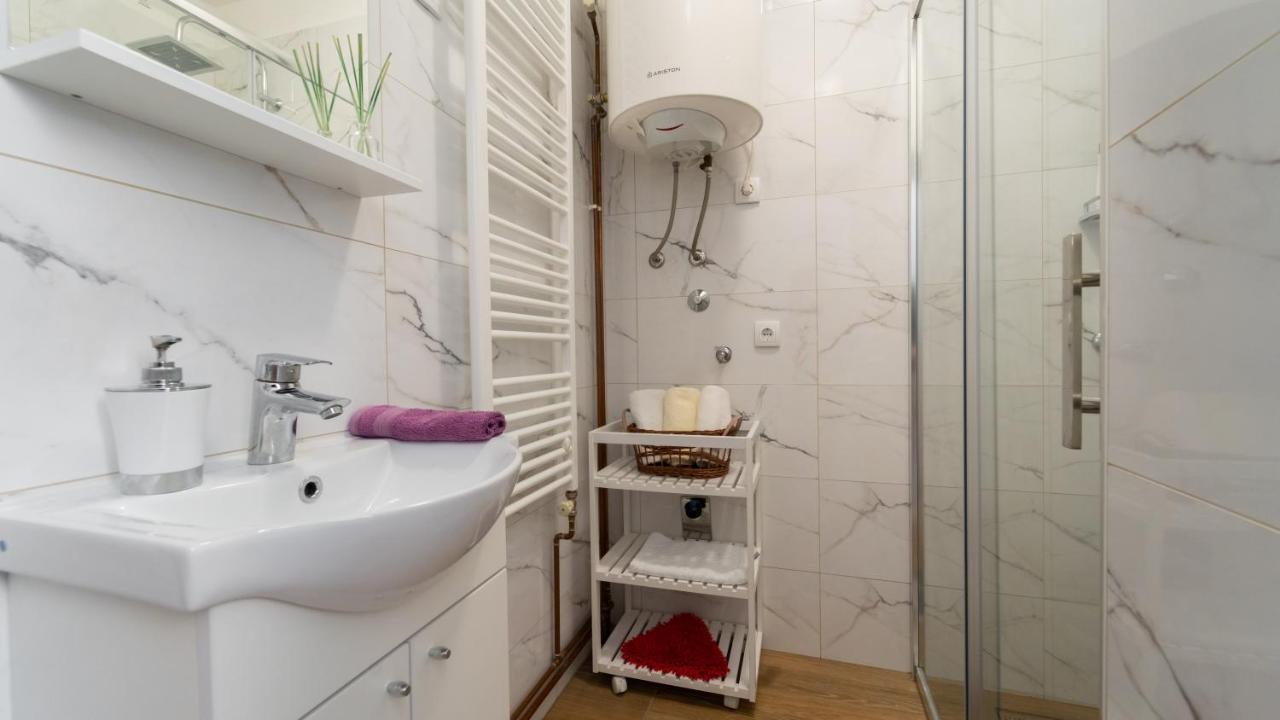 Dvije Lipe Apartment Moravice ภายนอก รูปภาพ